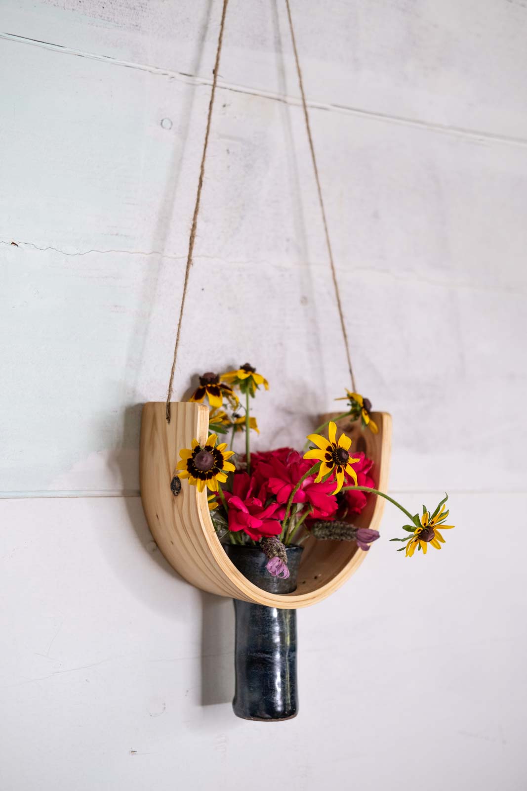 wall hanging plant vase Cradle Wave Ceramic Vase Plant Hanger, Hanging Planter, Plant Display,